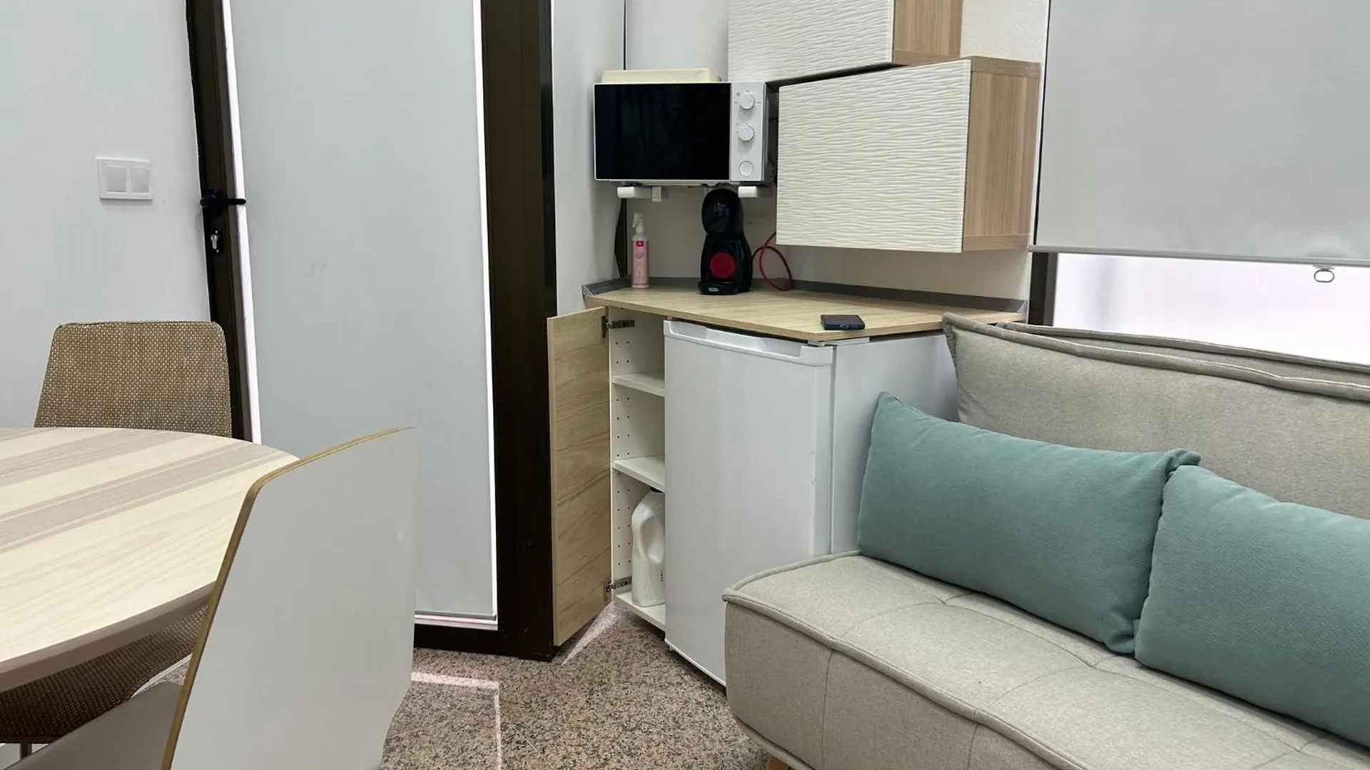 Estudio A 200 Metros De La Playa Málaga 0*,